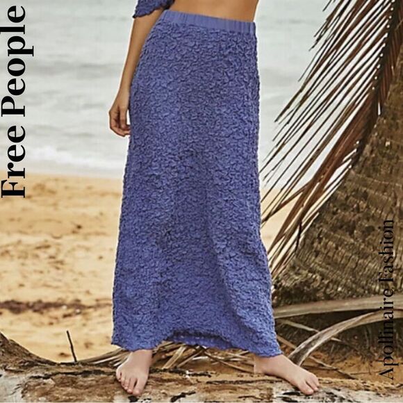 FREE PEOPLE DOUBLE THE FUN SCRUNCH SKIRT MIDI IN BLUE MEDIUM NEW - Picture 1 of 4